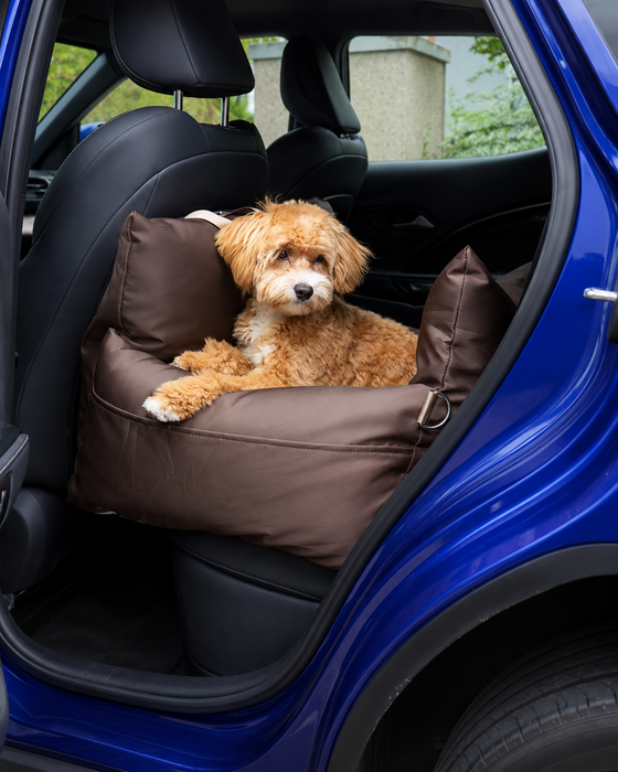 Furry Original Honden Autostoel Bruin